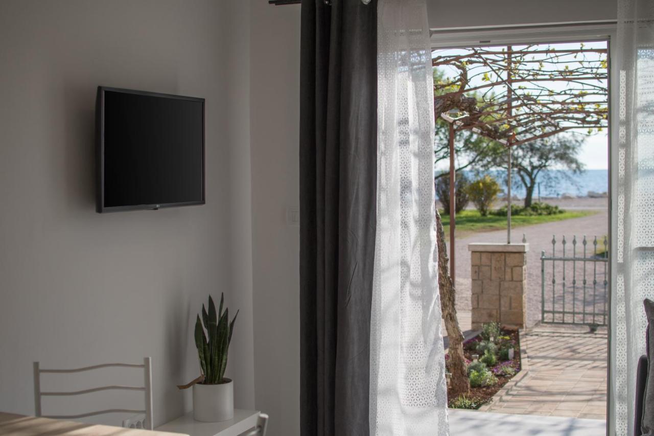 Apartments Lirio Umag Bagian luar foto